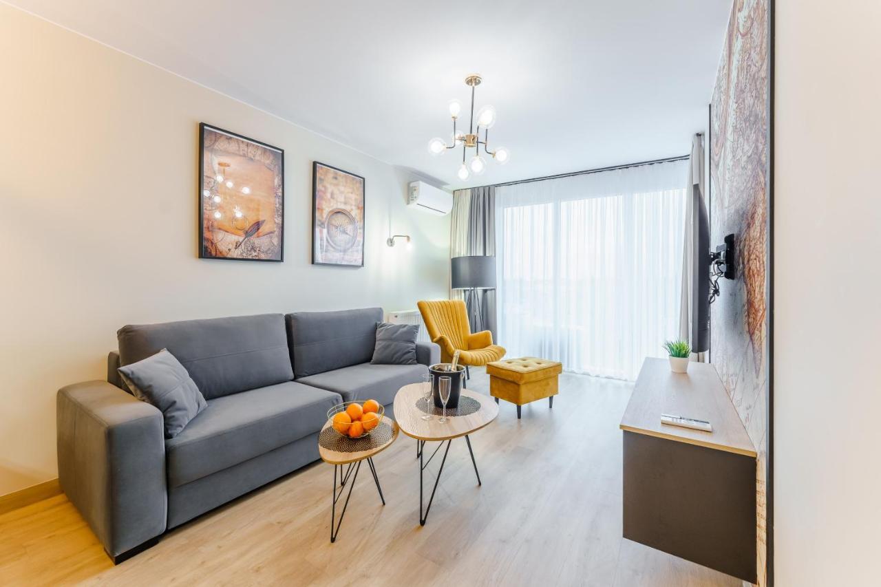 Perlowa Przystan Rent - Classic Gold & Silver Apartment โควอบเซก ภายนอก รูปภาพ