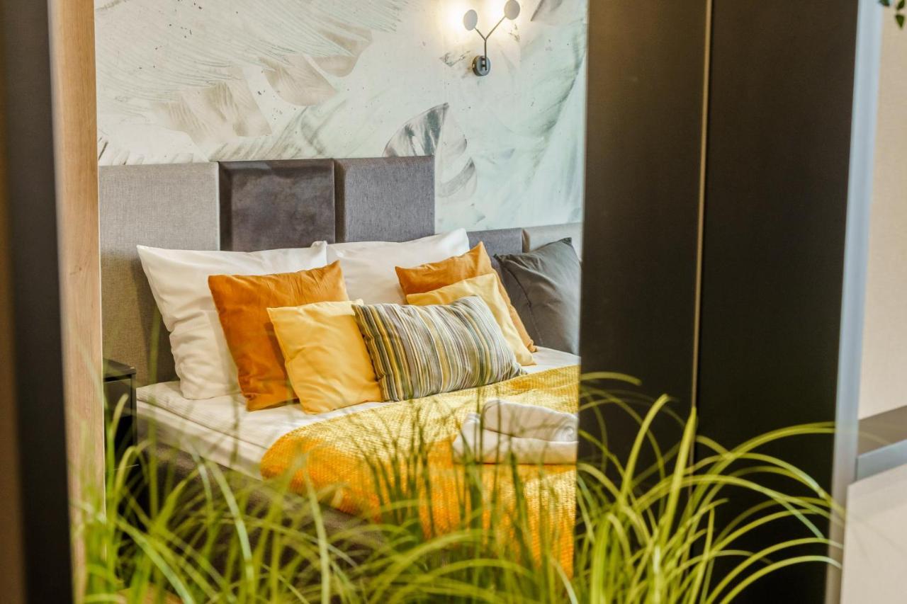 Perlowa Przystan Rent - Classic Gold & Silver Apartment โควอบเซก ภายนอก รูปภาพ